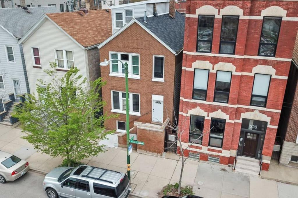 Cozy, Top-Floor 3Br Loft With Balcony In West Town シカゴ エクステリア 写真